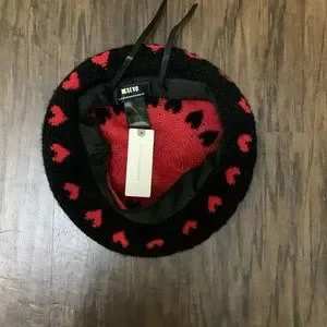 Maeve | Accessories | Maeve Heart Beret By Anthropologie 